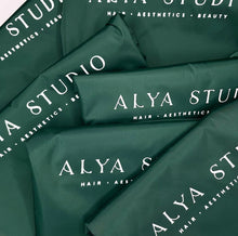 Load image into Gallery viewer, COLOUR/ WATER RESISTANT APRON